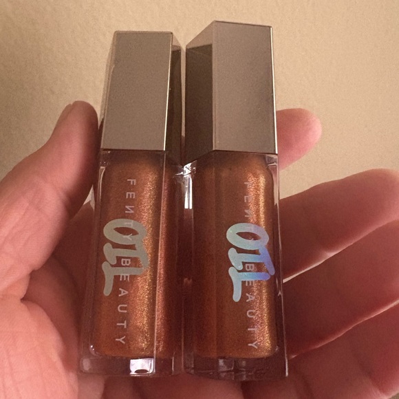 Fenty Beauty Gloss Bomb Set In FROSTED BUNZ Brand New Never Used. - Picture 7 of 11